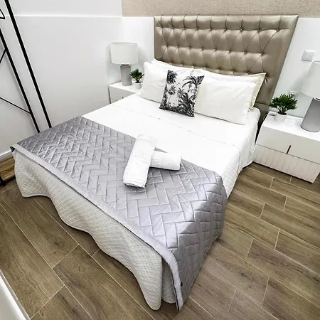 Surf & Ocean House Апартаменты *