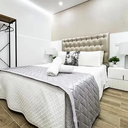Surf & Ocean House Апартаменты *